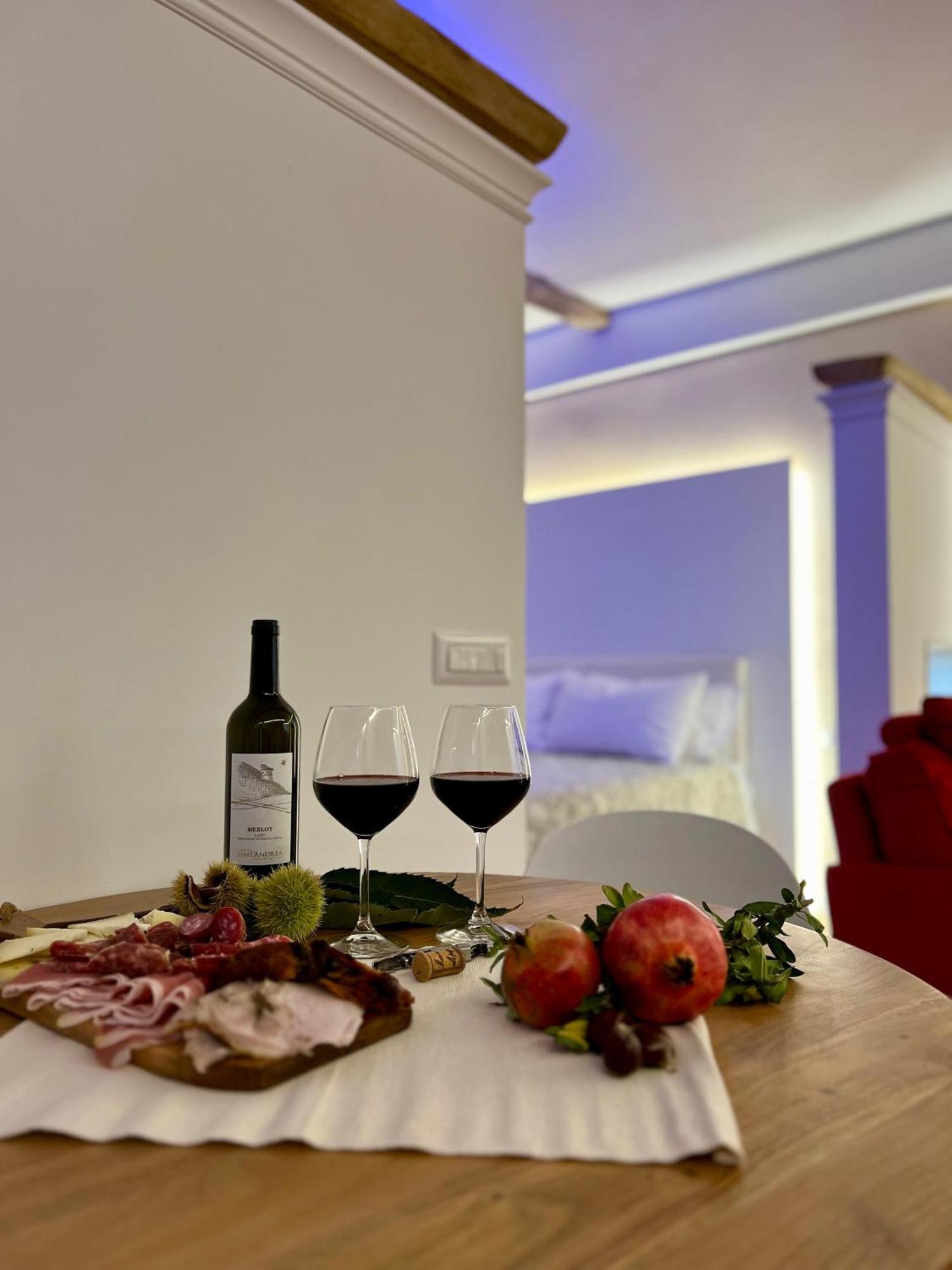 Elena'S Suite Сутри Экстерьер фото