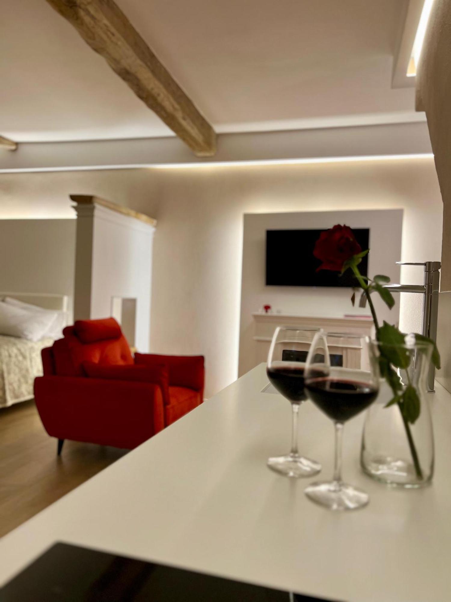 Elena'S Suite Сутри Экстерьер фото